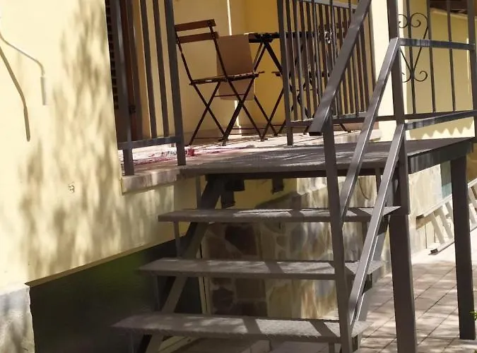 Homestay Magnolia House *